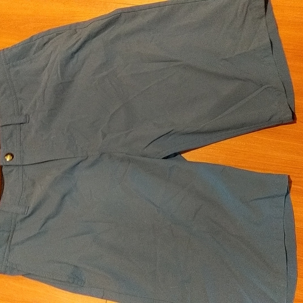Men's Amphibian shorts - Picture 2 of 3